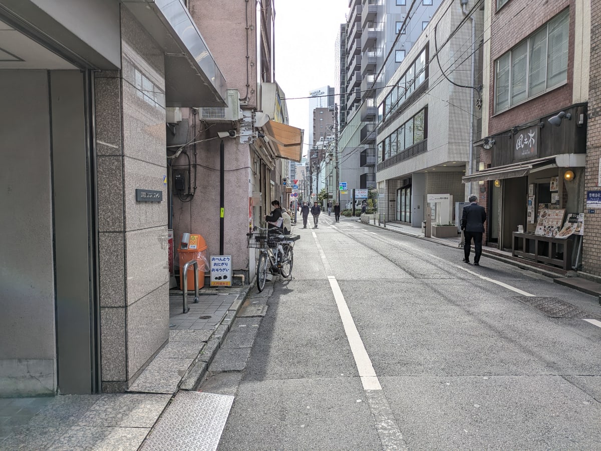 v20250615150553/fresh/building/J00100382121_2
