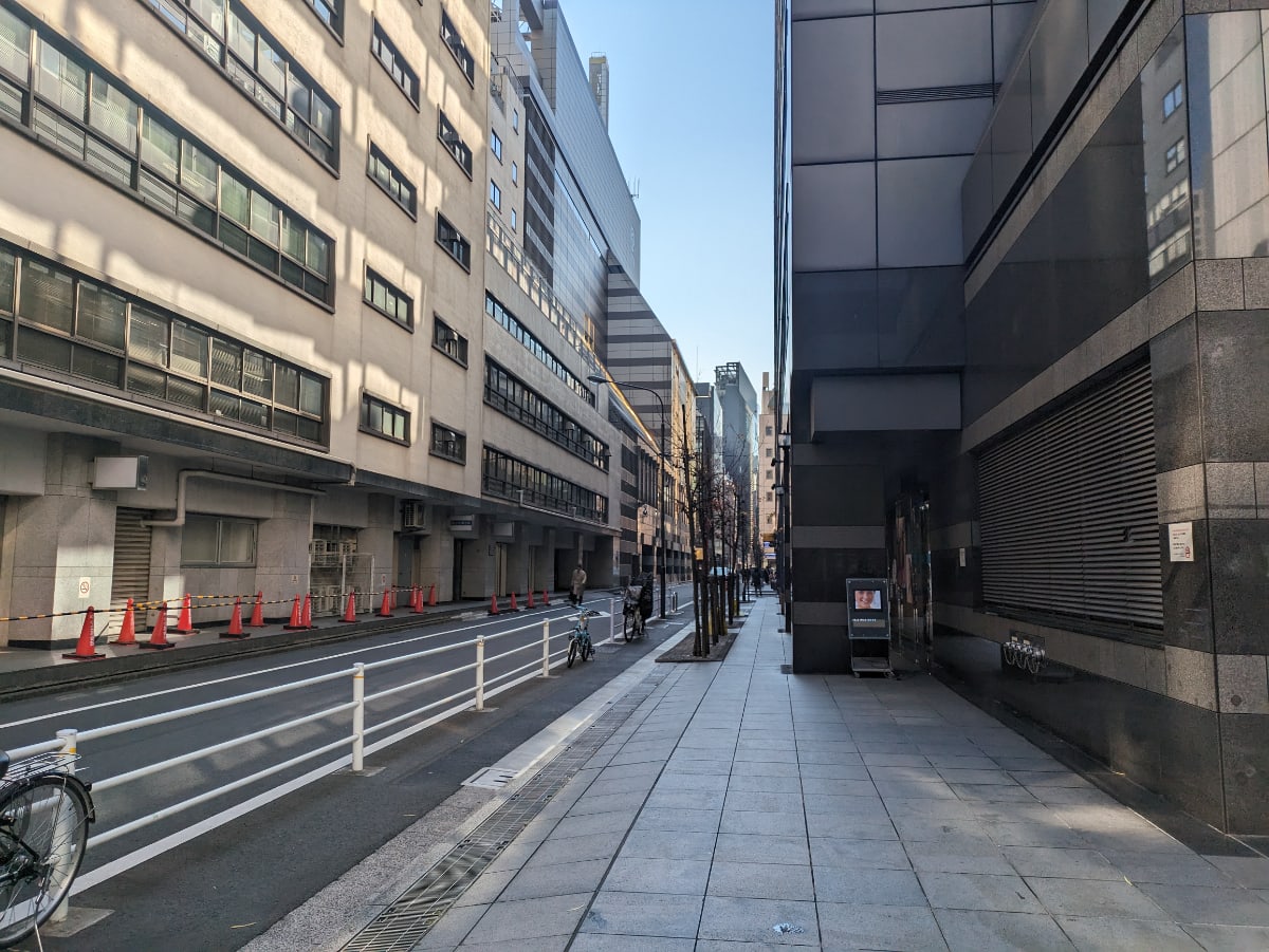 v20250615150554/fresh/building/J00100385241_22