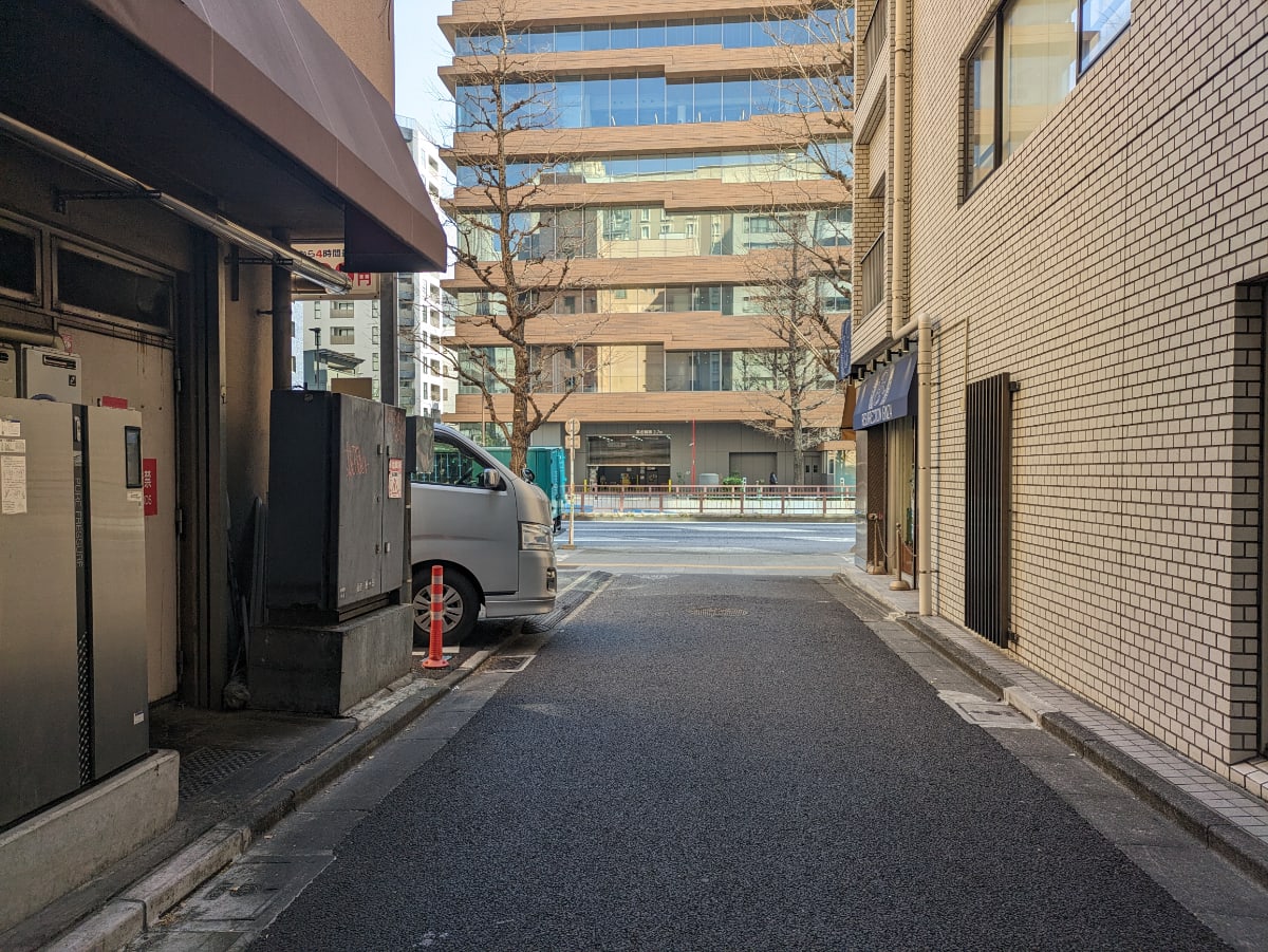 v20250615150554/fresh/building/J00100385281_28