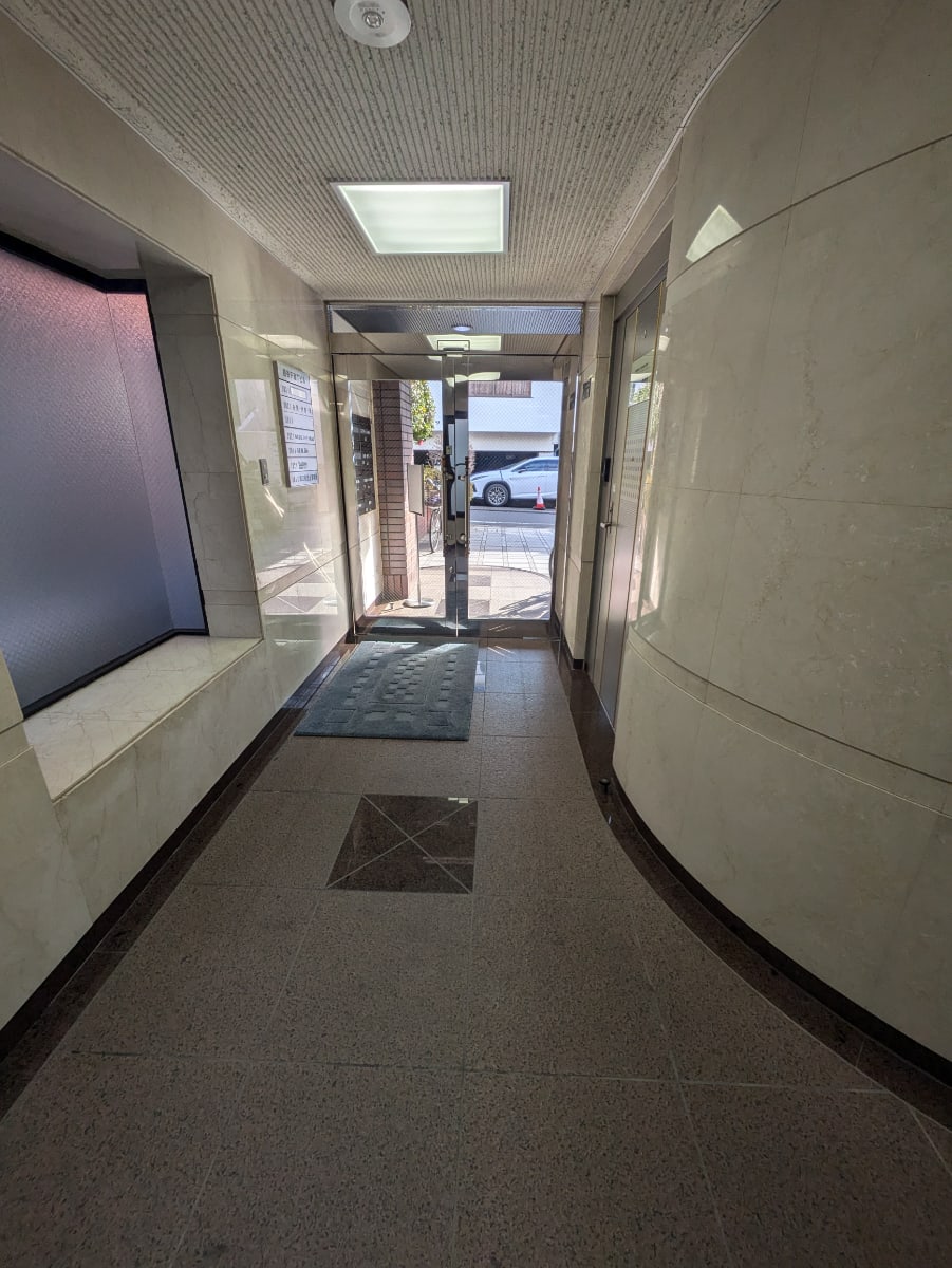 v20250615150554/fresh/building/J00100388016_9