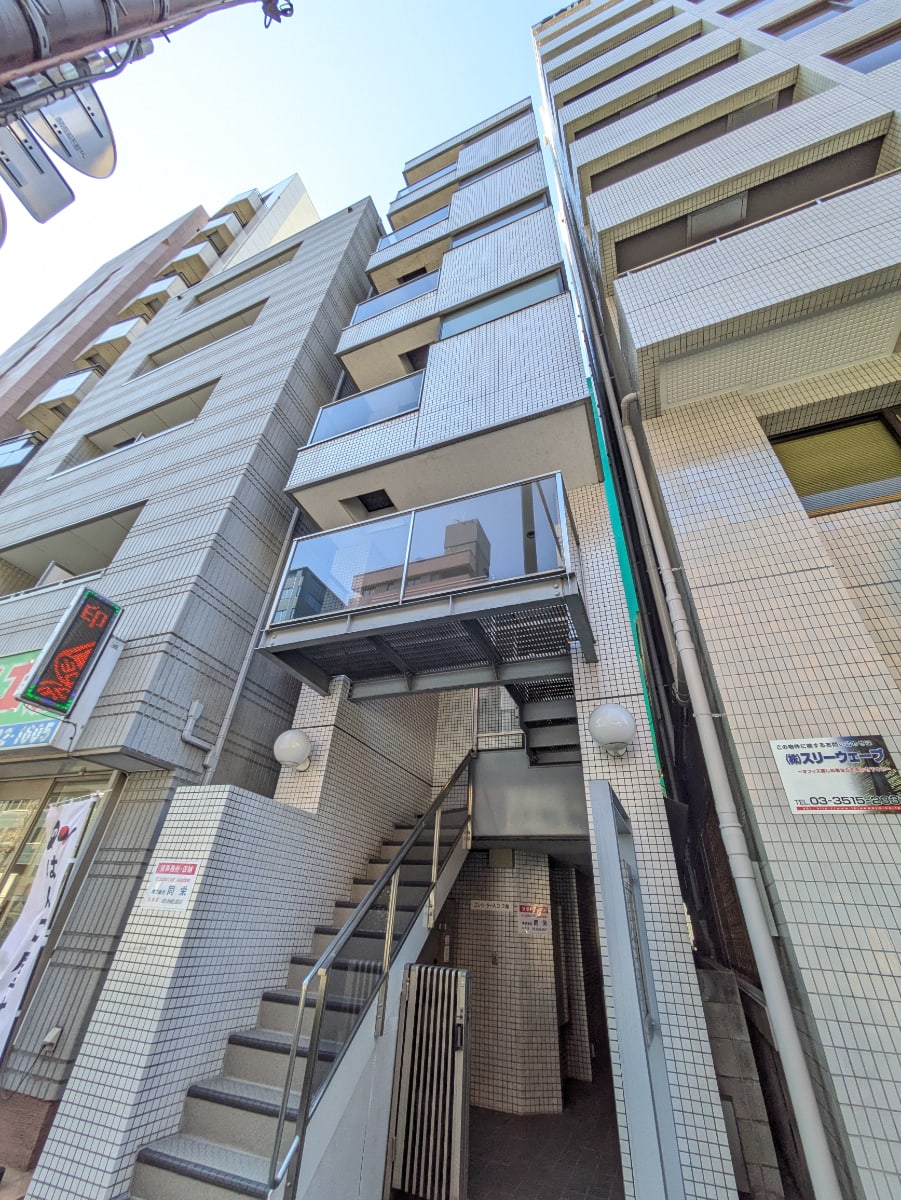 v20250617124959/fresh/building/J00100375251_11