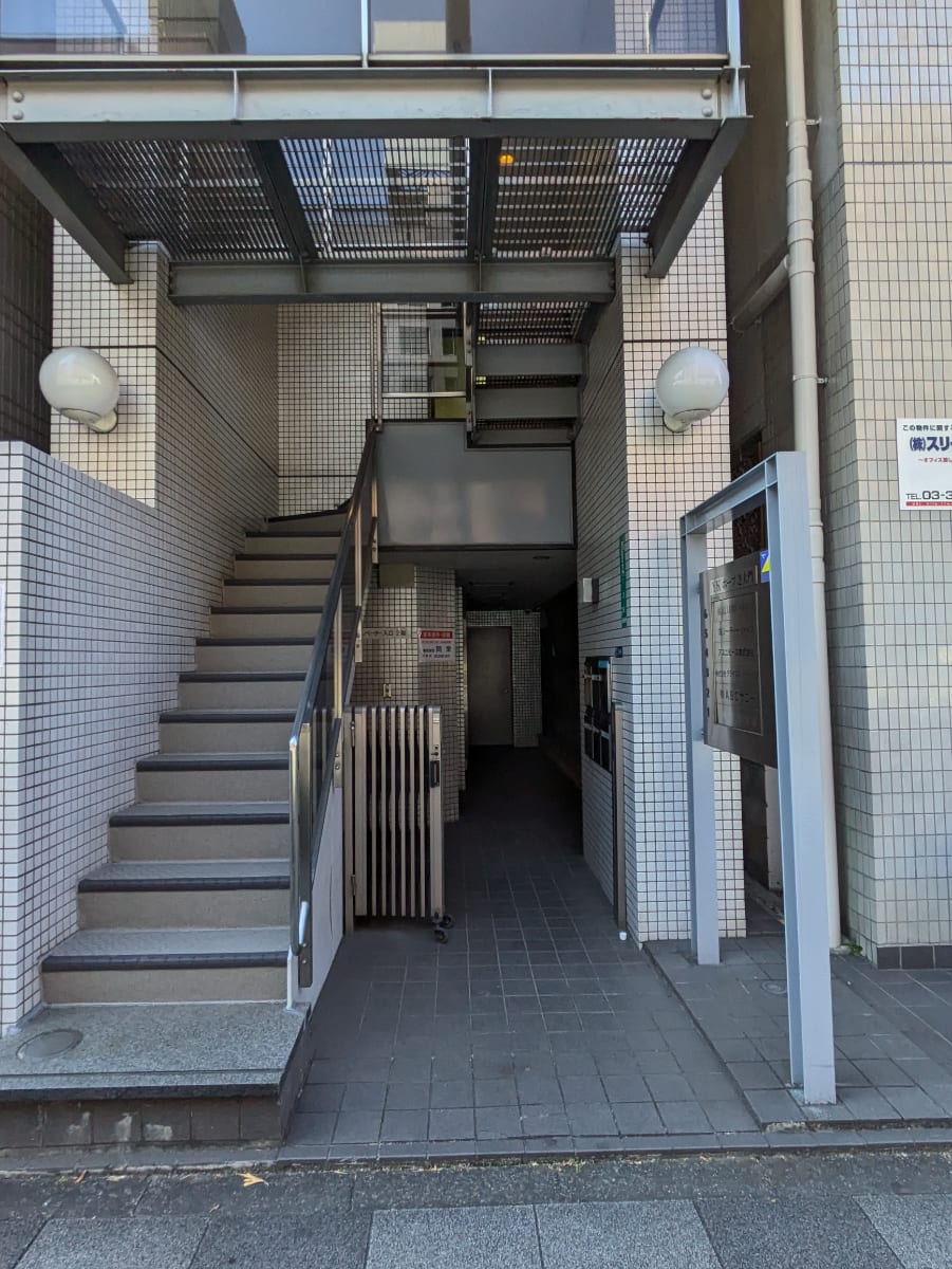 v20250617124959/fresh/building/J00100375251_3