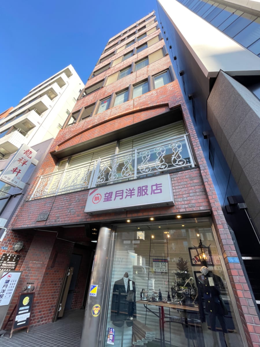 v20250617150704/fresh/building/J00100384892_11