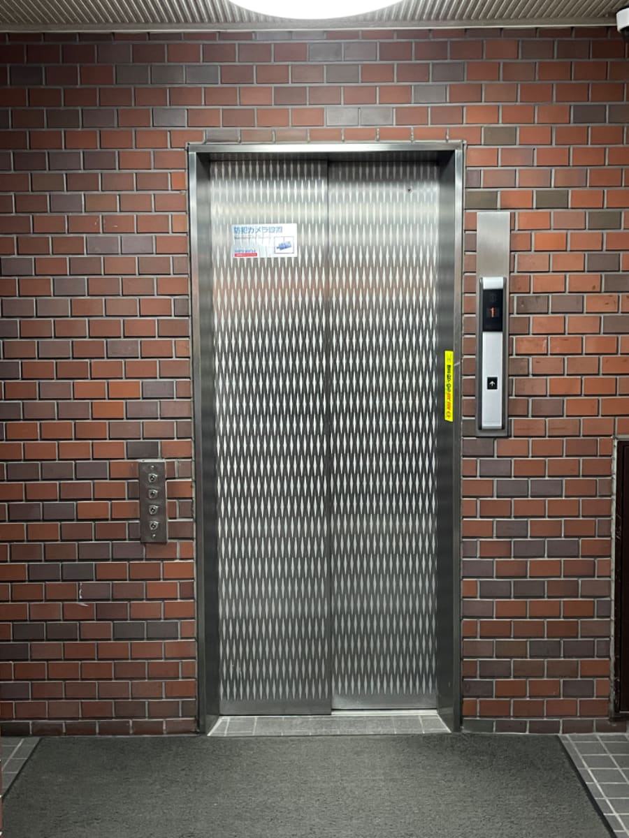 v20250617150704/fresh/building/J00100384892_14