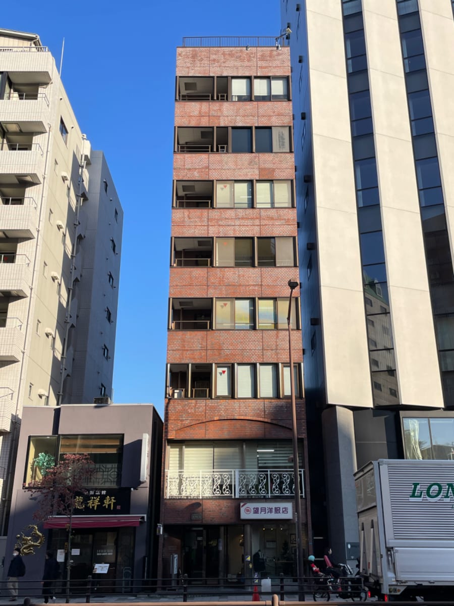 v20250617150704/fresh/building/J00100384892_9