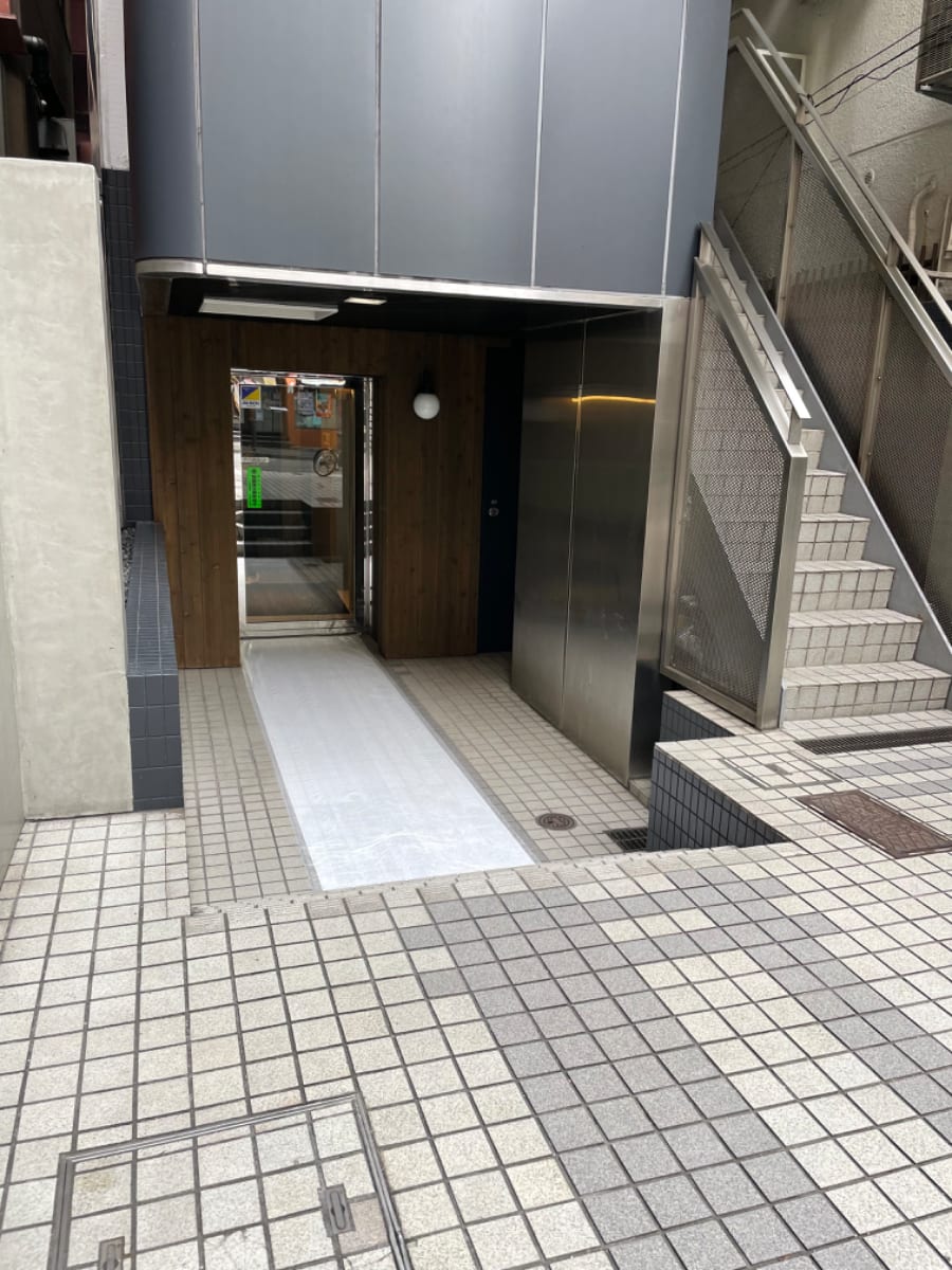 v20250617150704/fresh/building/J00100384903_63