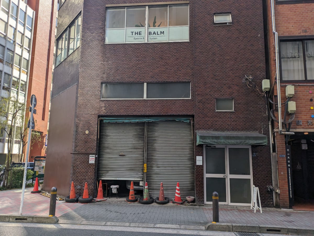v20250618150706/fresh/building/J00100405352_12