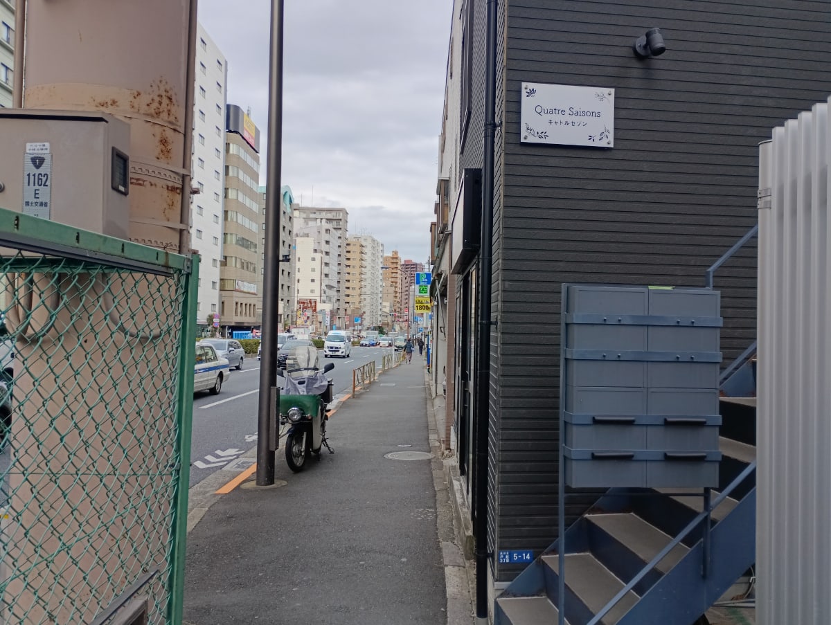 v20250618150706/fresh/building/J00100464359_3