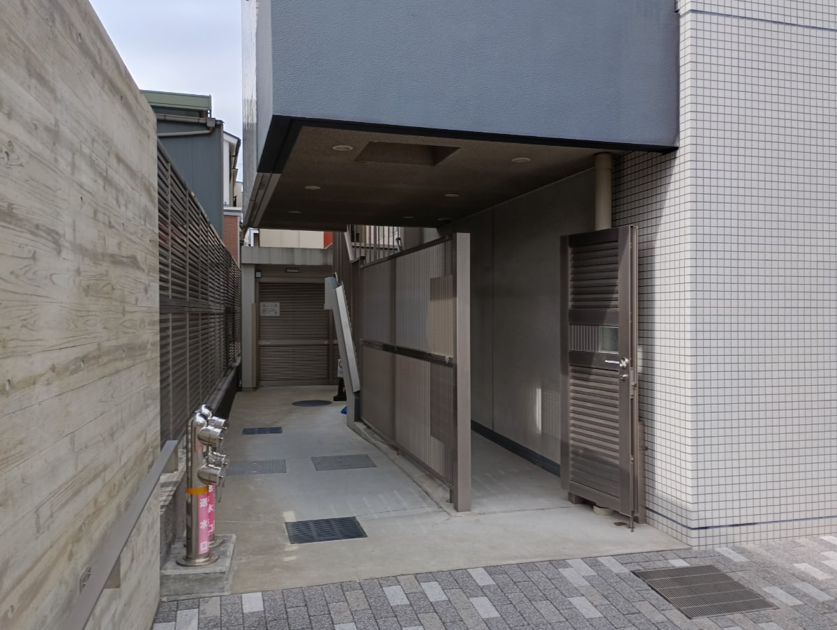 v20250618150706/fresh/building/J00100609414_3