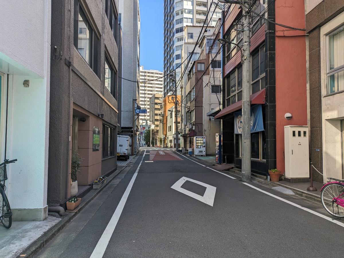 v20250619150700/fresh/building/J00100373398_10