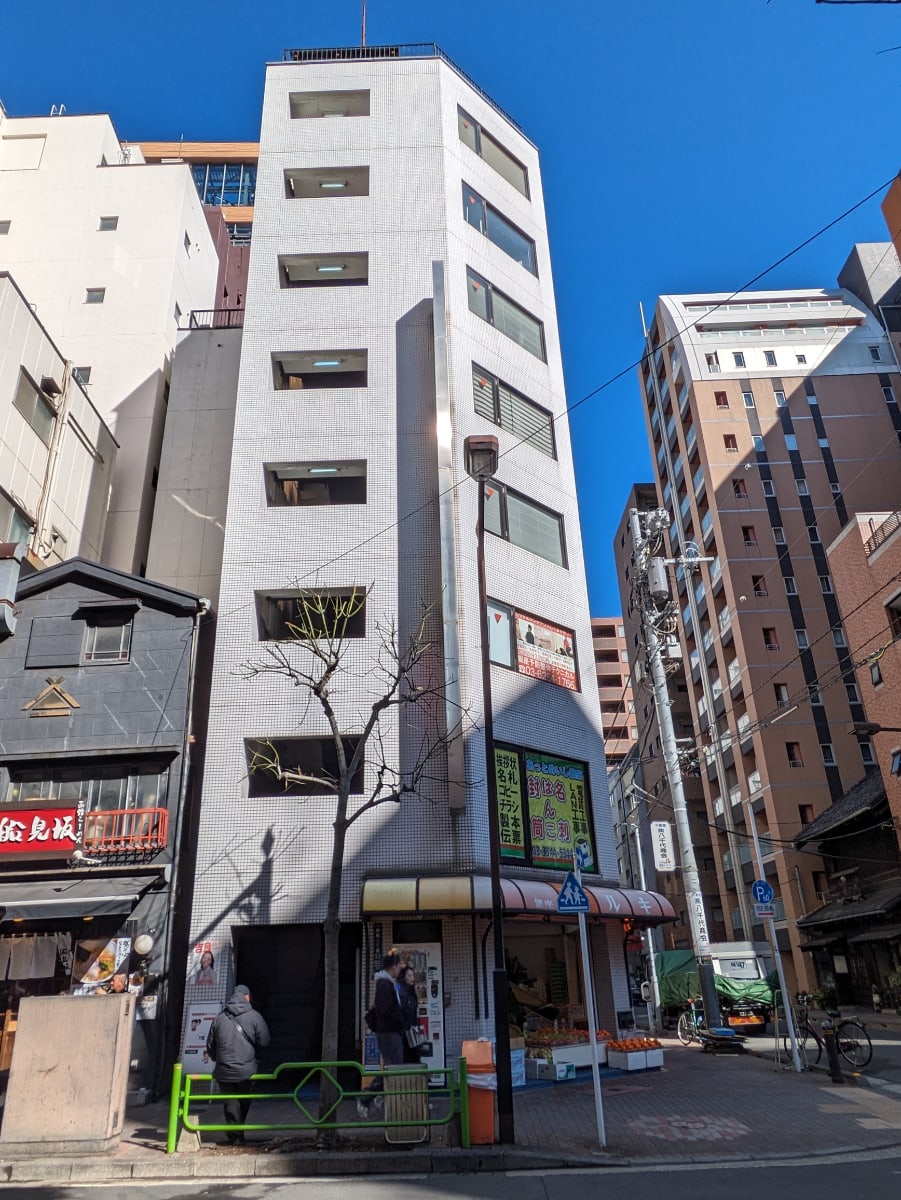 v20250619150700/fresh/building/J00100376723_6