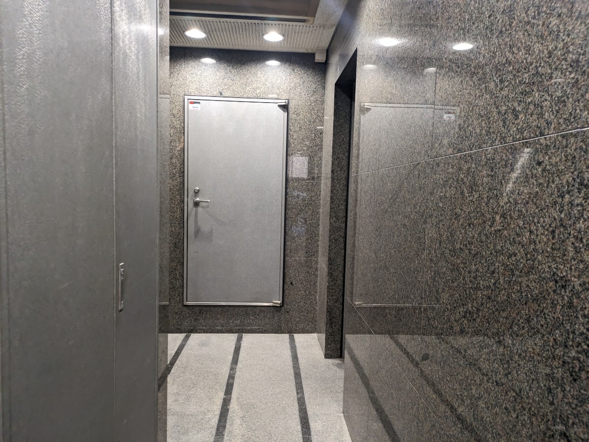 v20250619150700/fresh/building/J00100385277_22