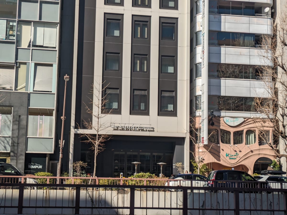 v20250620151407/fresh/building/J00100385280_15