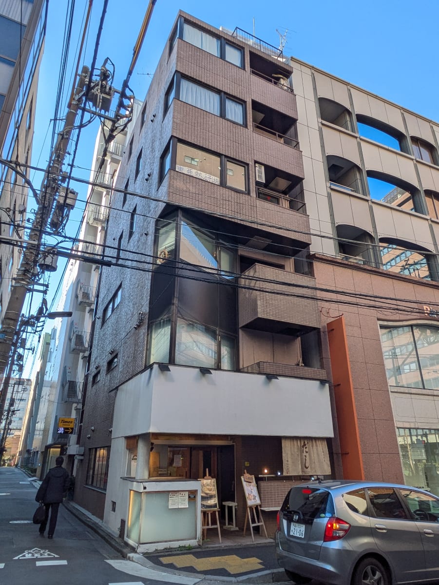 v20250622150557/fresh/building/J00100379558_8