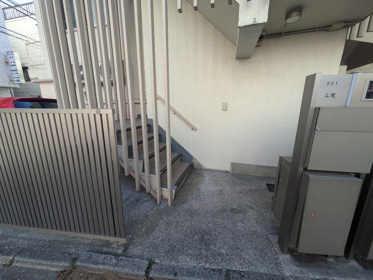 v20250622150557/fresh/building/J00100508995_3