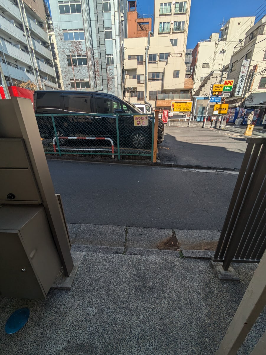 v20250622150557/fresh/building/J00100508995_9