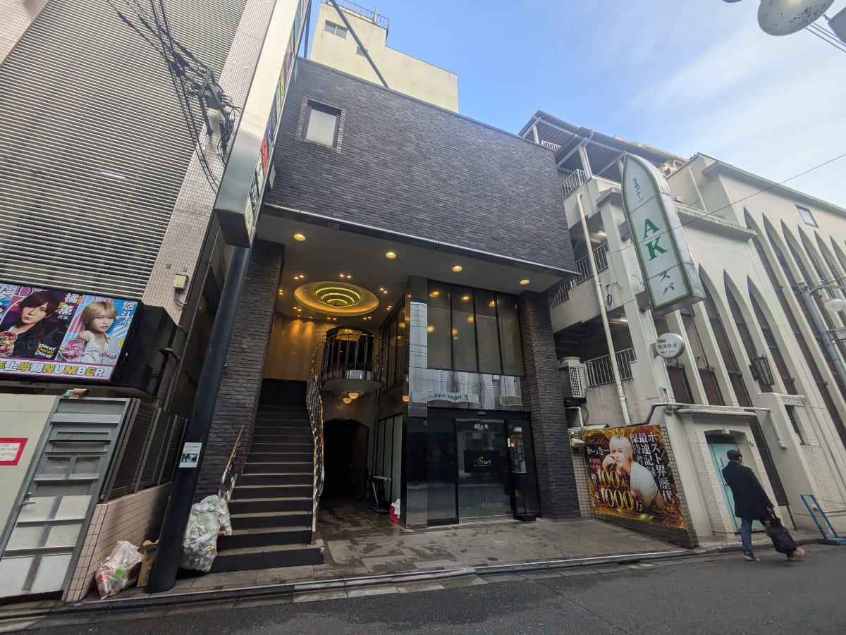 v20250625150905/fresh/building/J00100356949_1