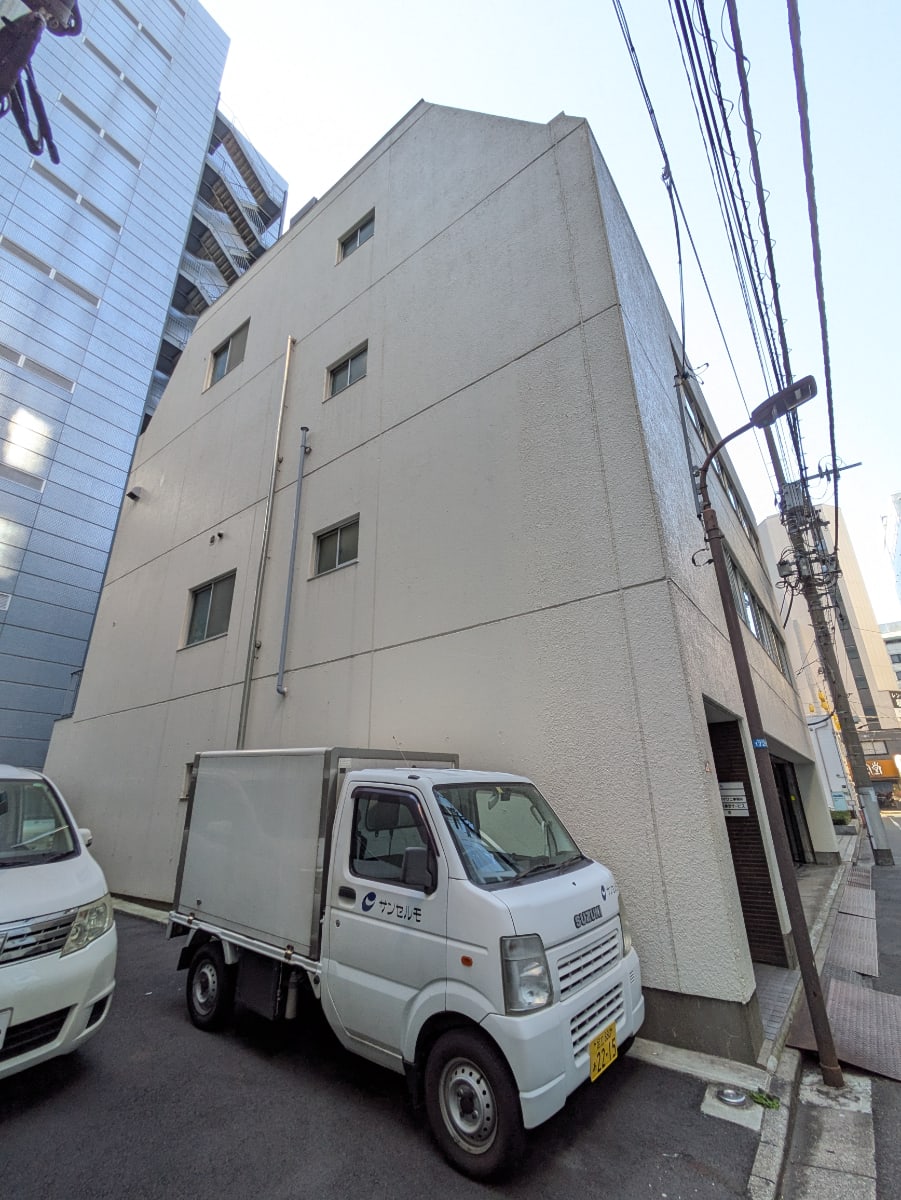 v20250625150905/fresh/building/J00100357102_9