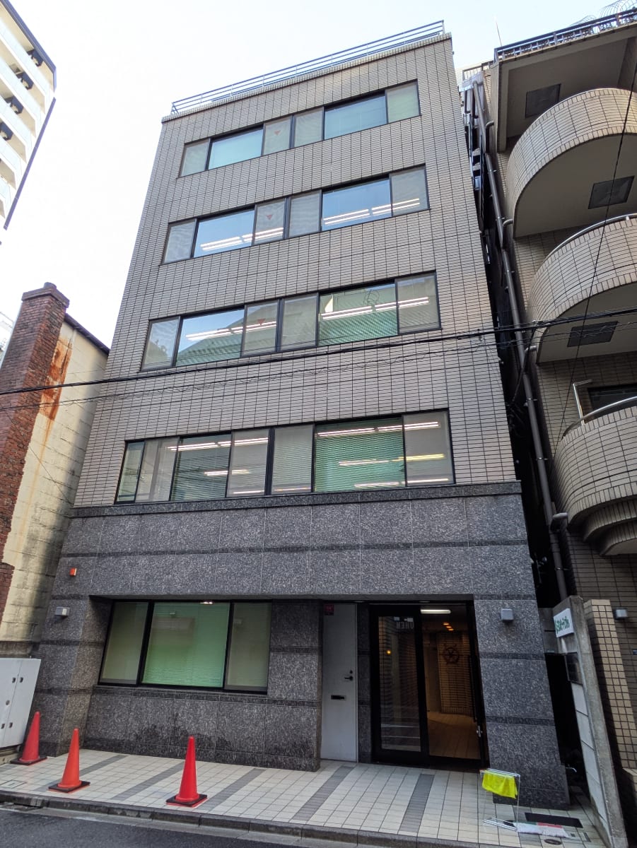 v20250625150905/fresh/building/J00100357104_11