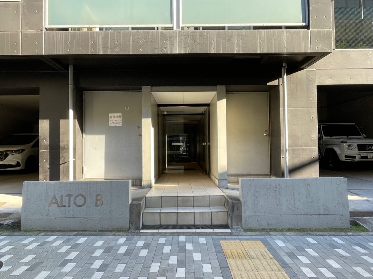 v20250625150905/fresh/building/J00100357193_8