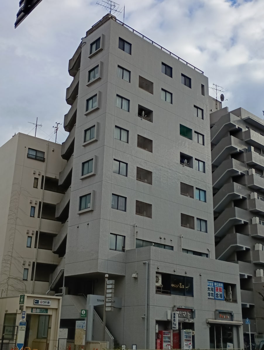 v20250625150905/fresh/building/J00100364772_15