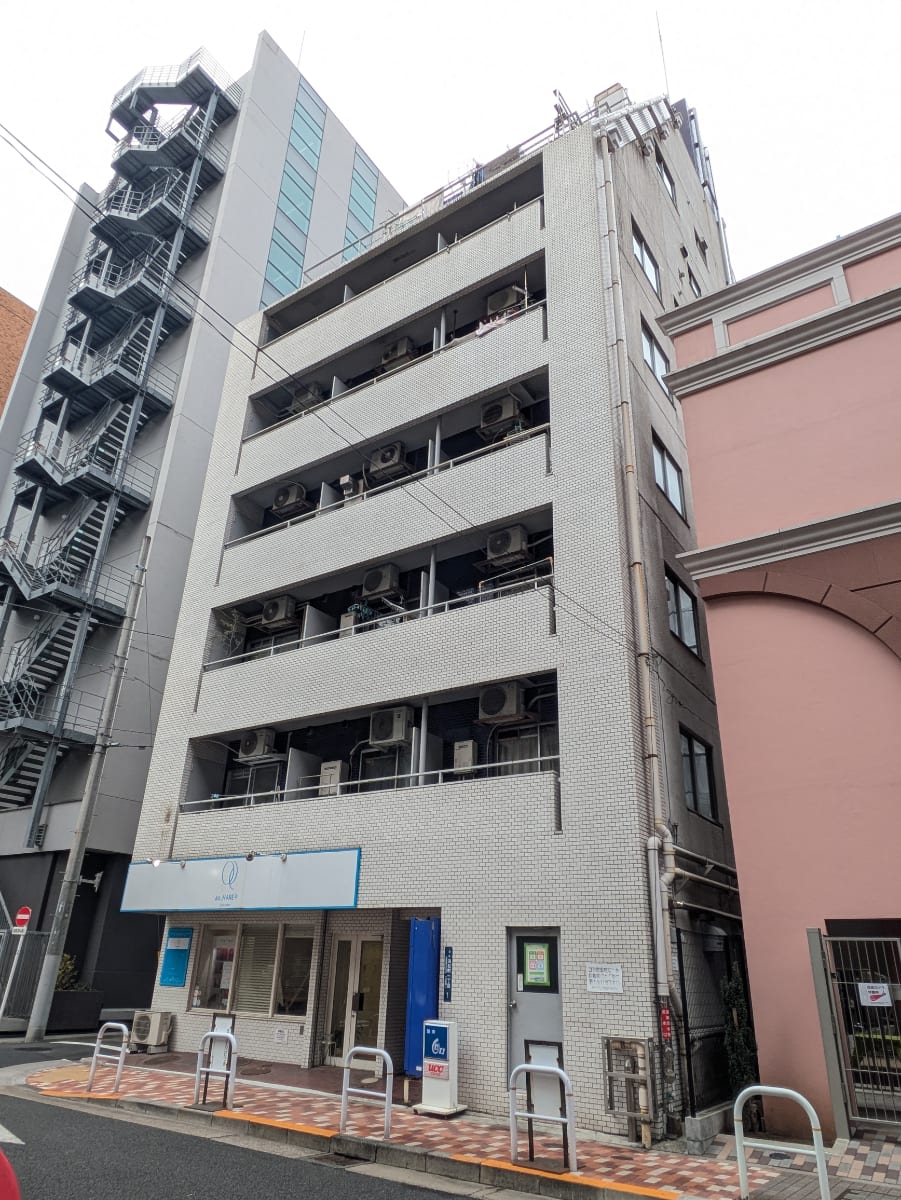 v20250625150905/fresh/building/J00100364965_15