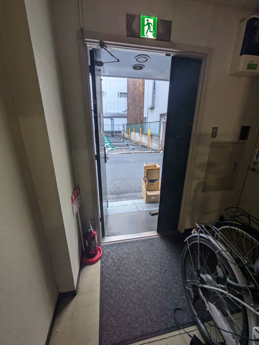 v20250625150905/fresh/building/J00100367644_8