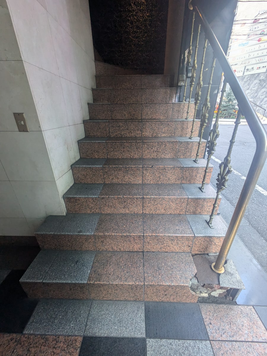 v20250625150905/fresh/building/J00100367905_5