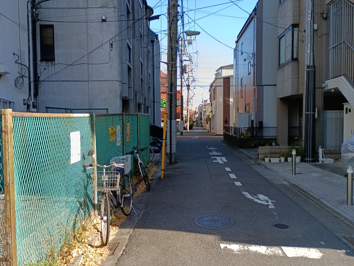 v20250625150905/fresh/building/J00100369527_13