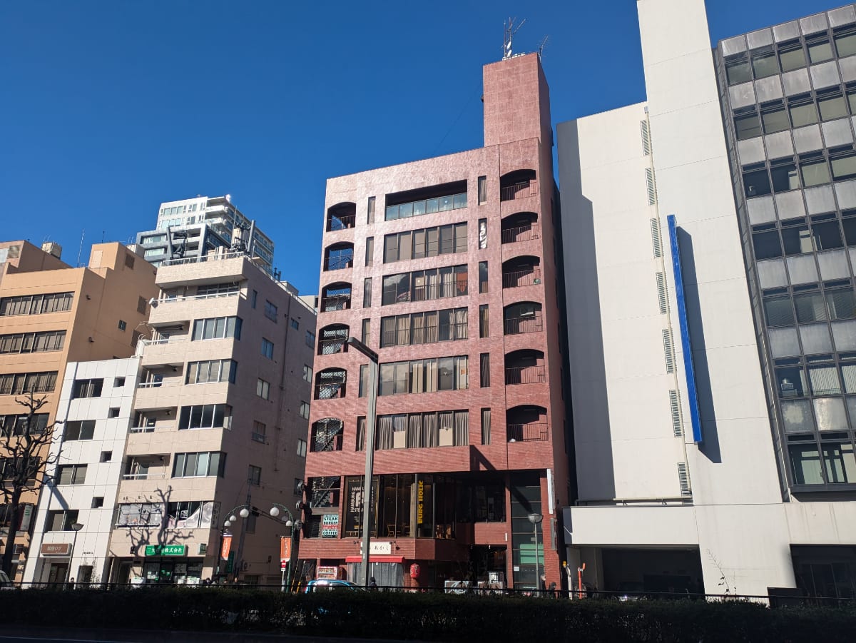 v20250625150905/fresh/building/J00100371121_9