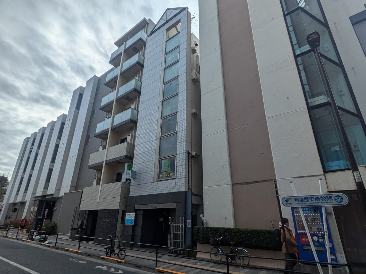 v20250625150905/fresh/building/J00100372539_15