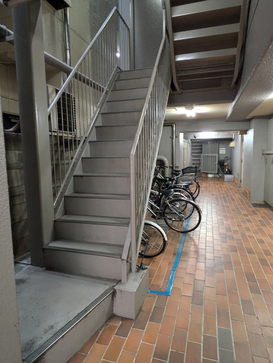 v20250625150905/fresh/building/J00100377378_8