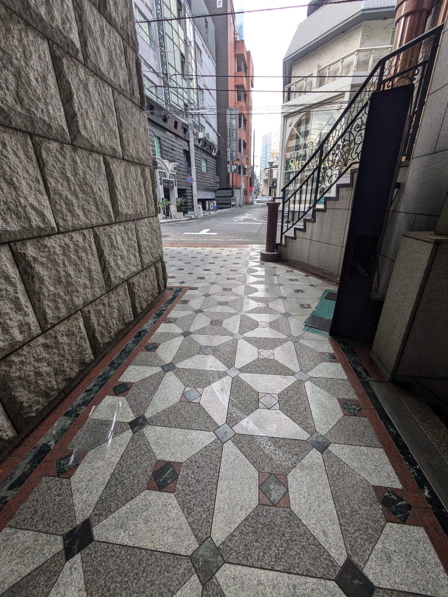 v20250625150905/fresh/building/J00100378034_9
