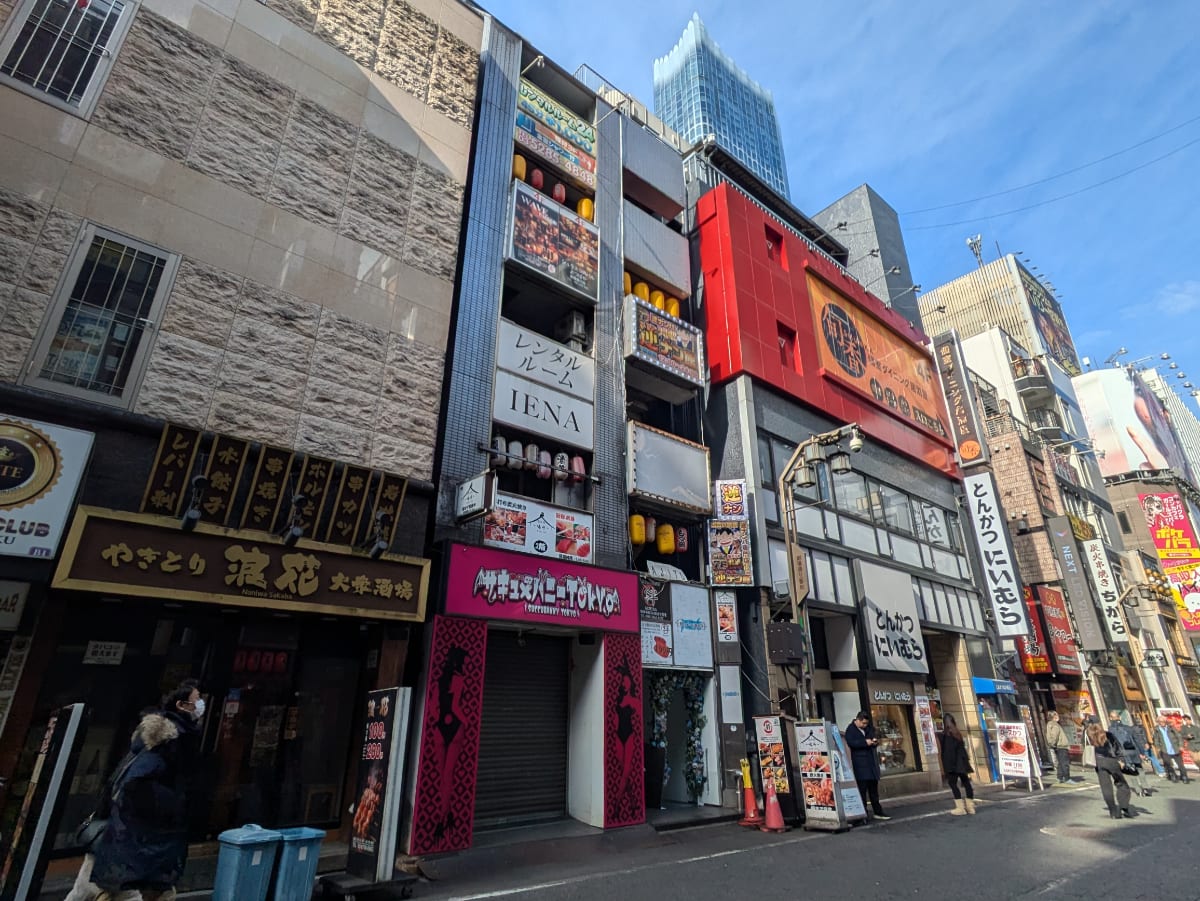 v20250625150905/fresh/building/J00100378520_5