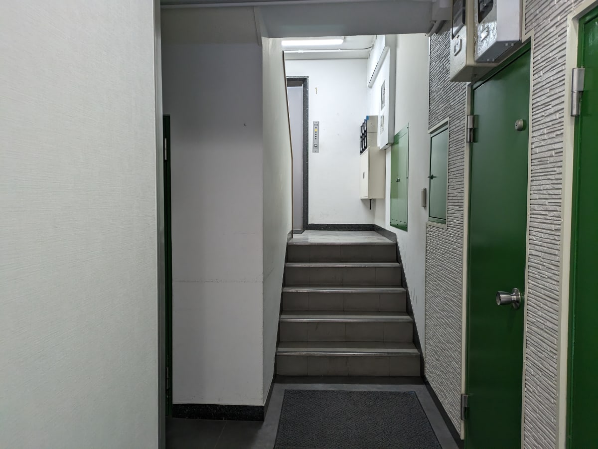 v20250625150905/fresh/building/J00100378809_5