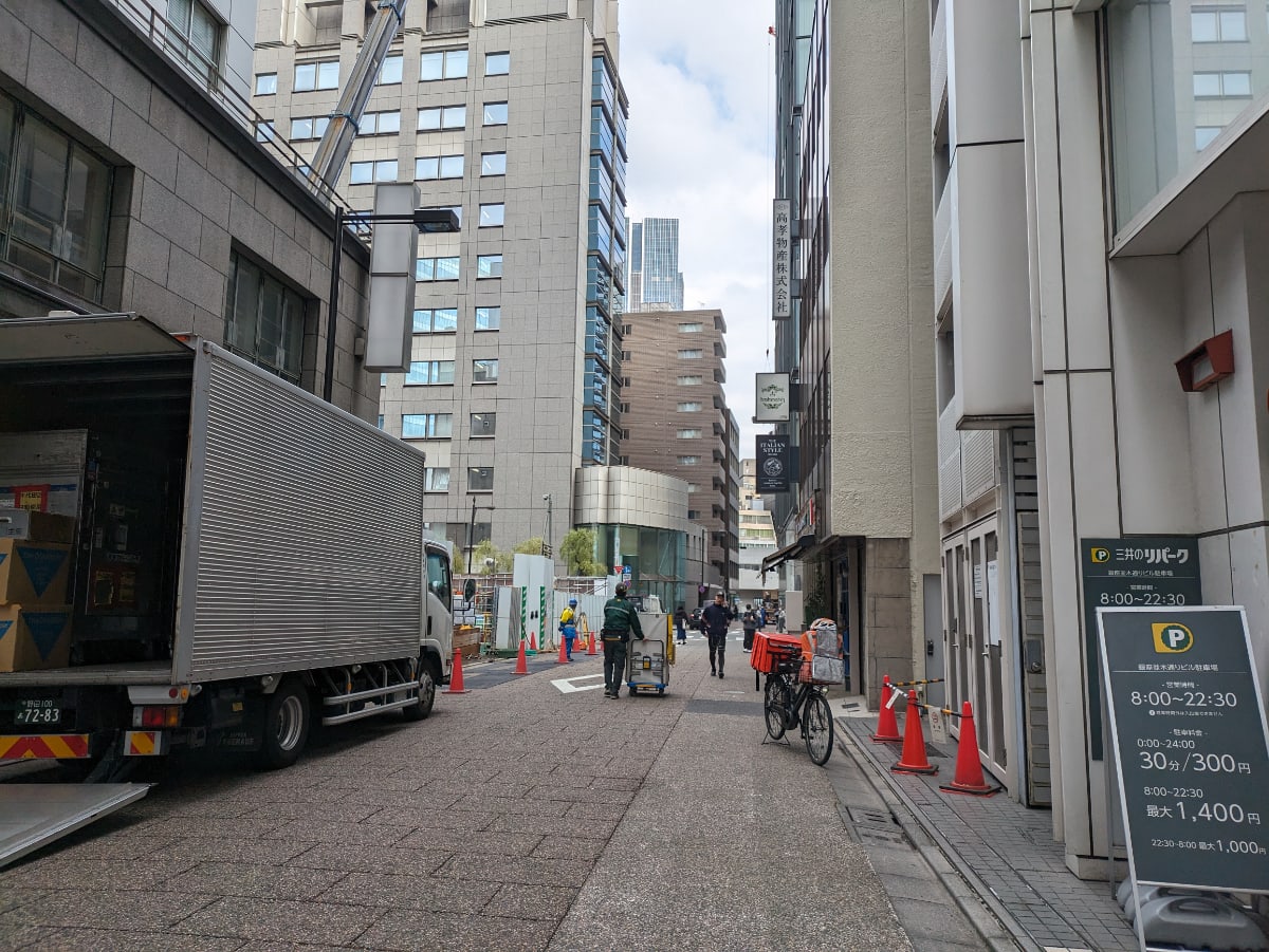 v20250625150905/fresh/building/J00100385265_10