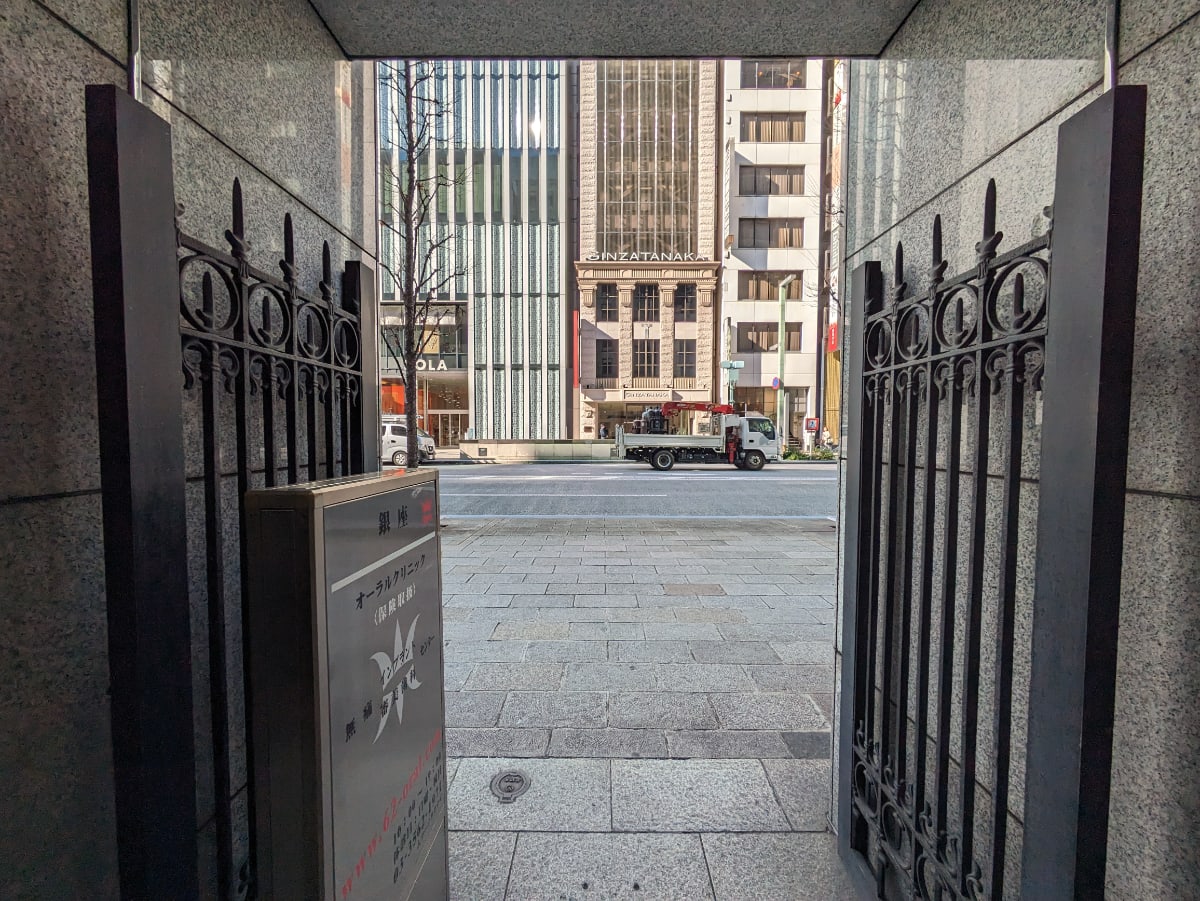 v20250625150905/fresh/building/J00100385302_9