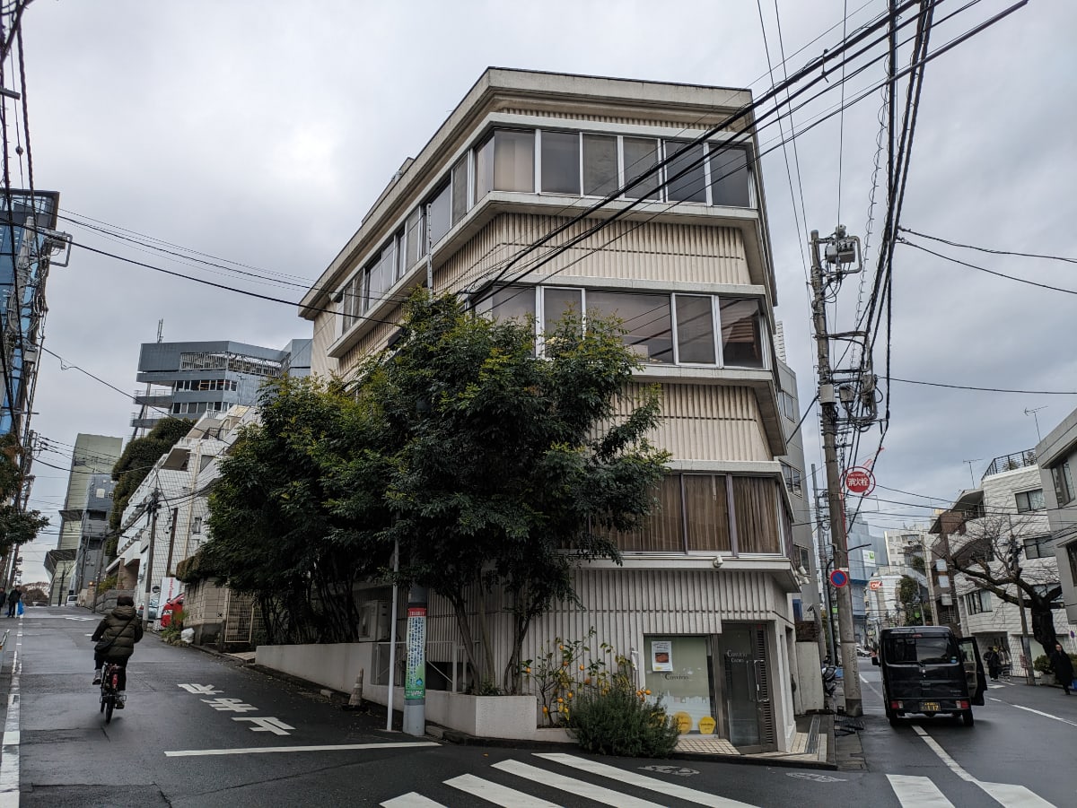 v20250625150905/fresh/building/J00100387894_1
