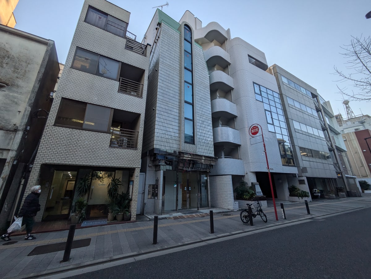 v20250625150905/fresh/building/J00100387942_12