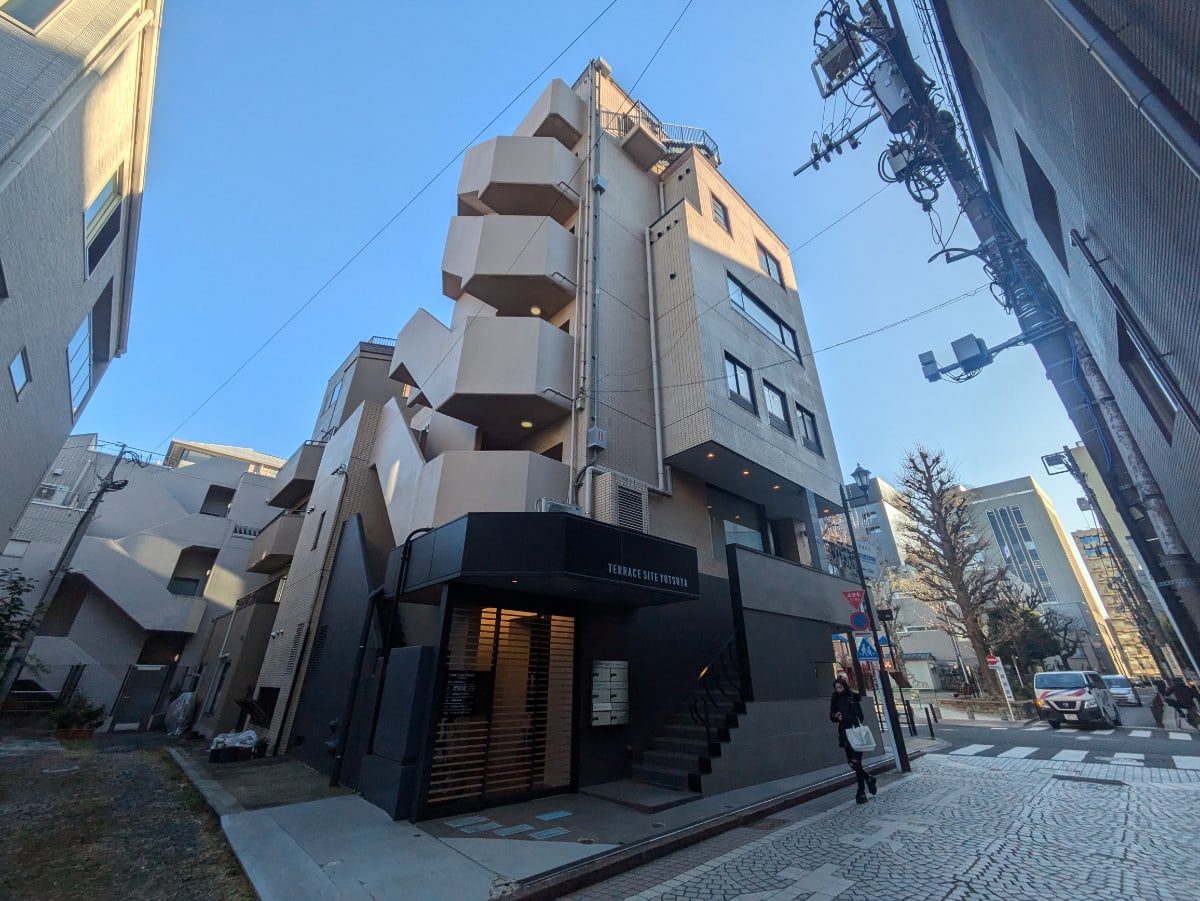 v20250625150905/fresh/building/J00100387955_1