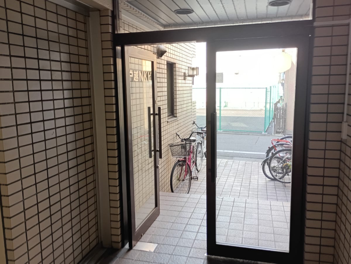 v20250625150905/fresh/building/J00100403748_7