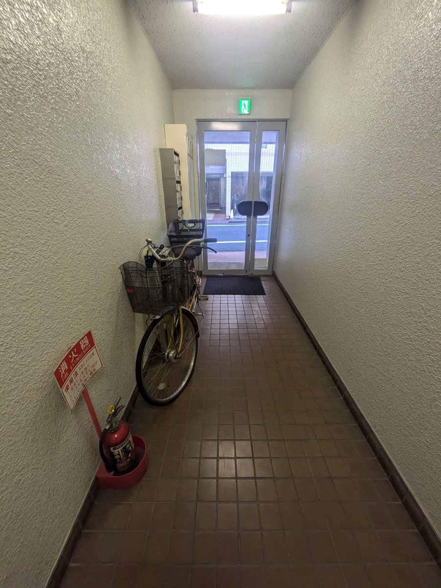 v20250625150905/fresh/building/J00100408183_10