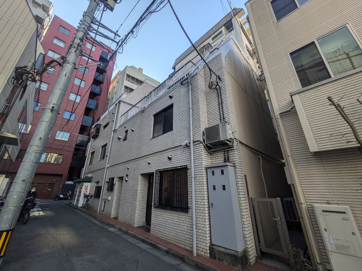v20250625150905/fresh/building/J00100440351_12