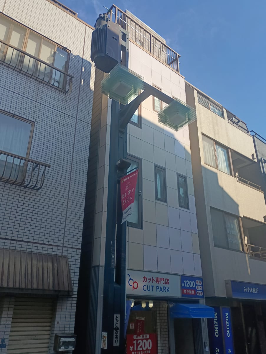 v20250625150905/fresh/building/J00100475902_1
