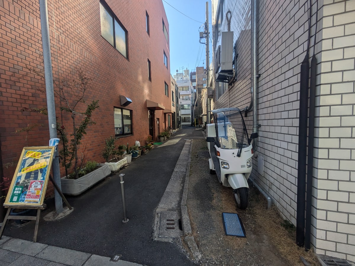 v20250625150905/fresh/building/J00100481534_9