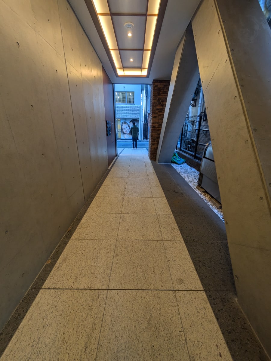 v20250625150905/fresh/building/J00100511798_7
