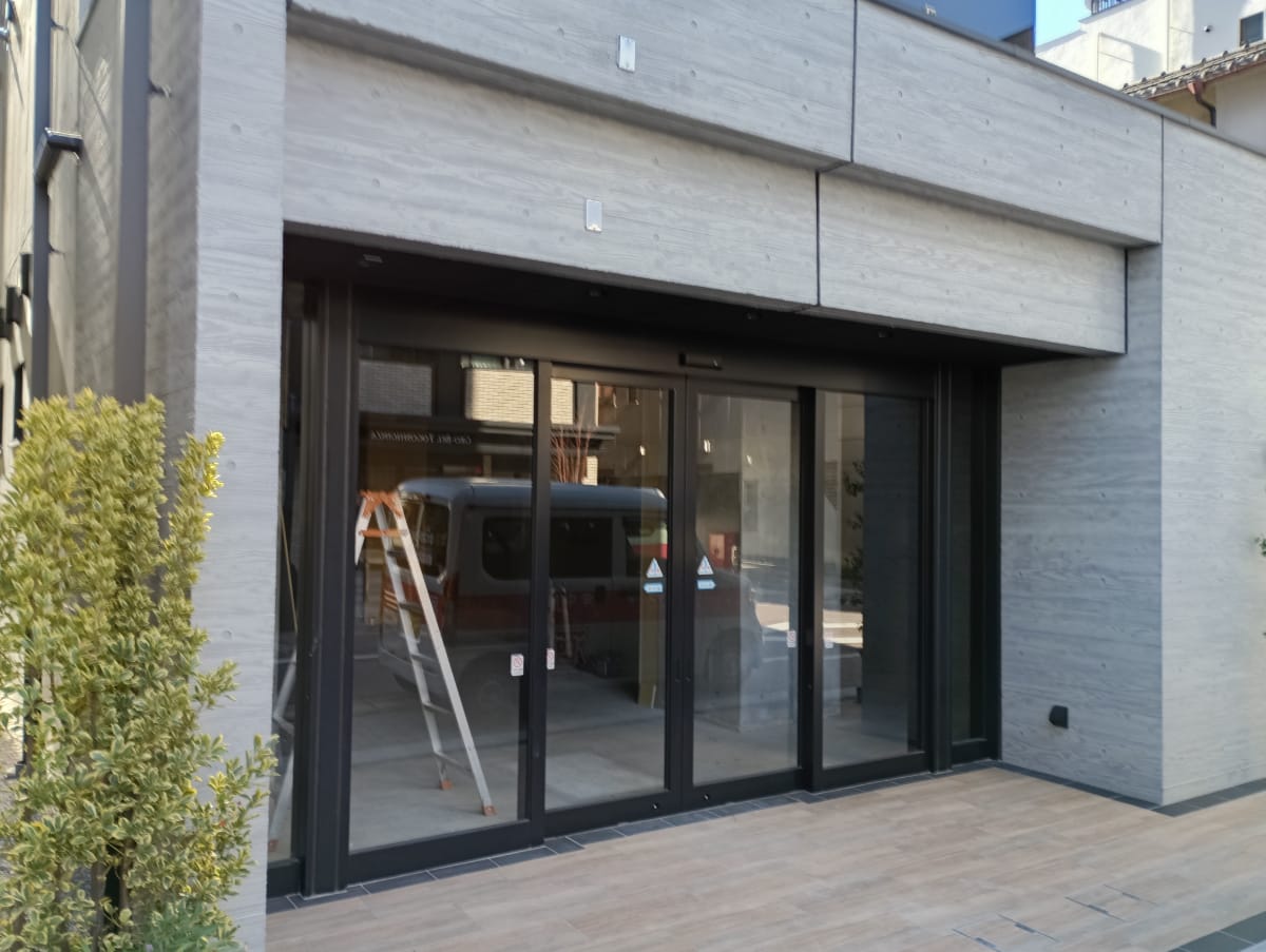 v20250625150905/fresh/building/J00100609468_9