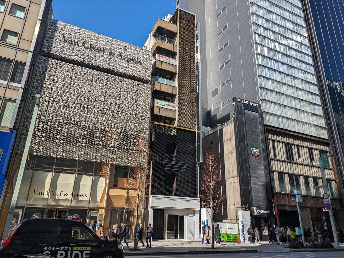 v20250628150601/fresh/building/J00100385142_6
