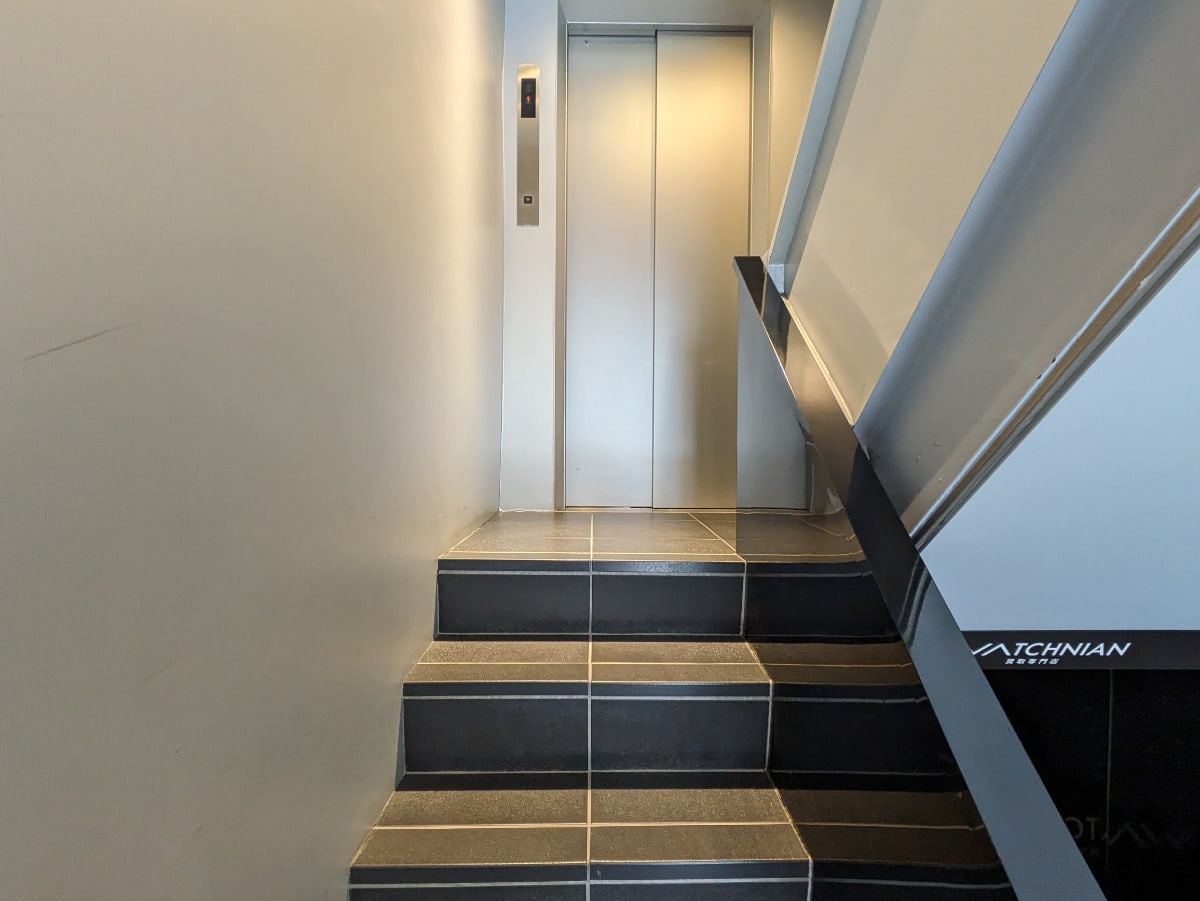 v20250628150601/fresh/building/J00100443721_15