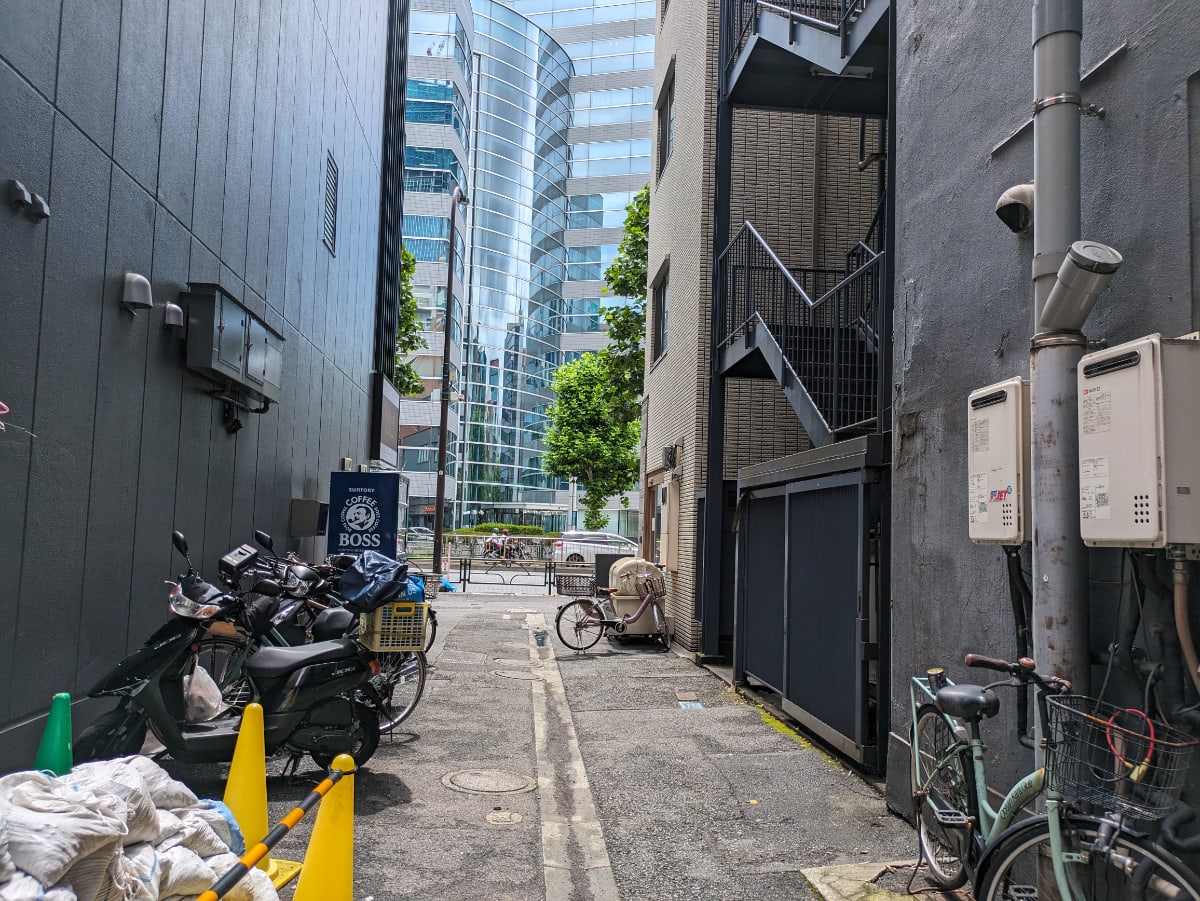 v20250630150704/fresh/building/J00100418208_13